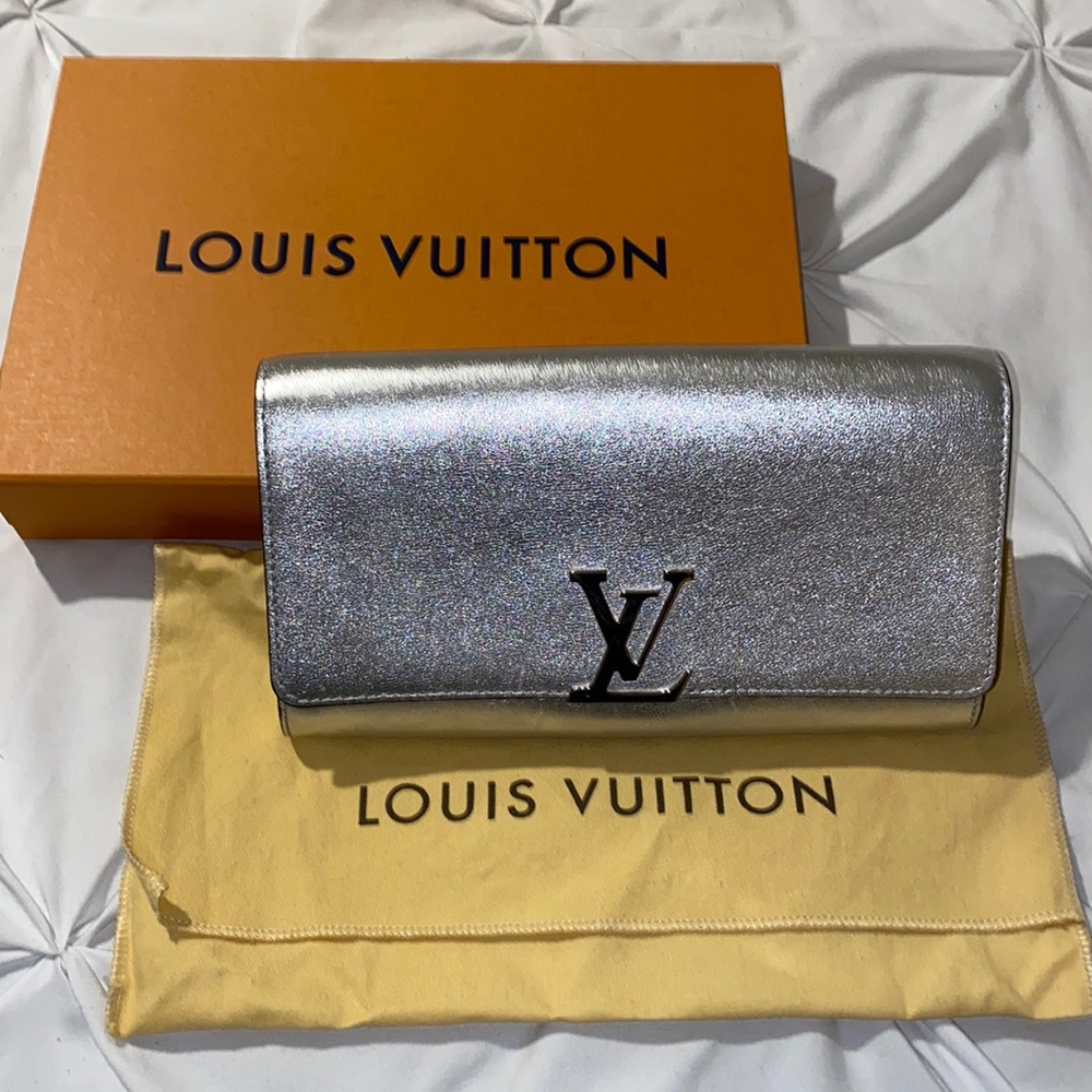 Authentic Louis Vuitton Silver clutch